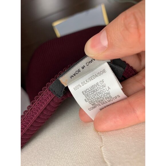 Women’s BCBG Maxazria Maroon Silk TankTop Size M/L - Picture 7 of 8